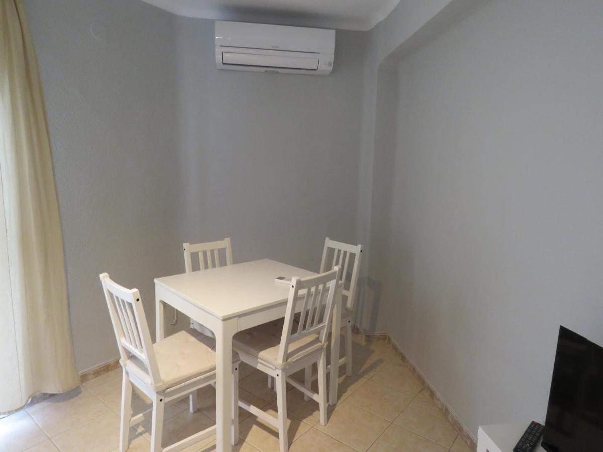 Apartamento Avenida Nerja Exterior photo